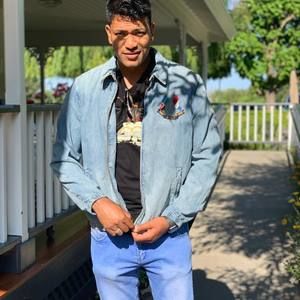 Meet your Posher, Roman